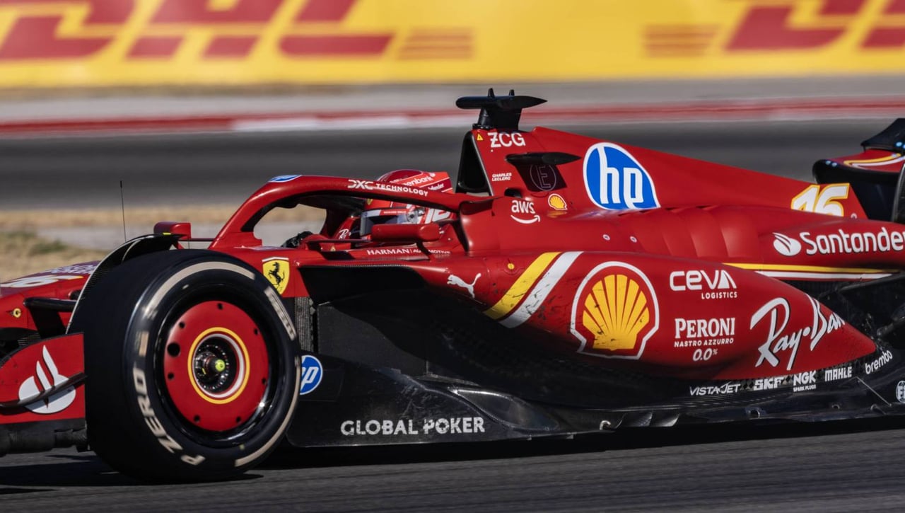 Carlos Sainz vuelve a ilusionar a Ferrari en México