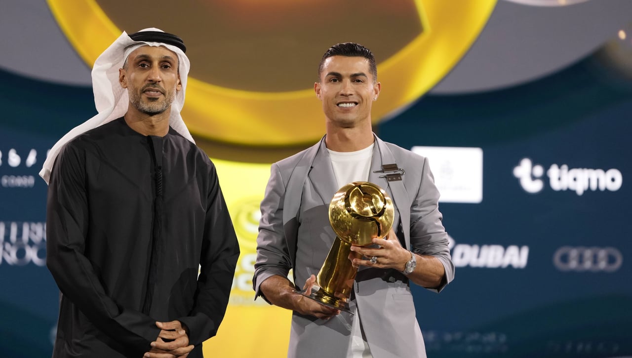 Cristiano Ronaldo se harta de Arabia