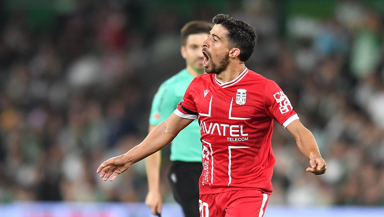 Racing de Santander 1-2 Cartagena: Jandro Castro agua la fiesta