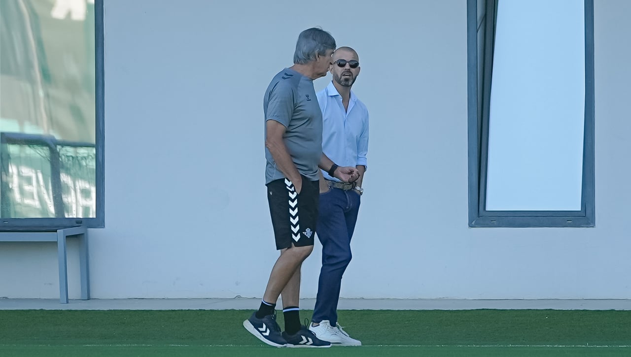 Manu Fajardo saca pecho por Natan y Vitor Roque