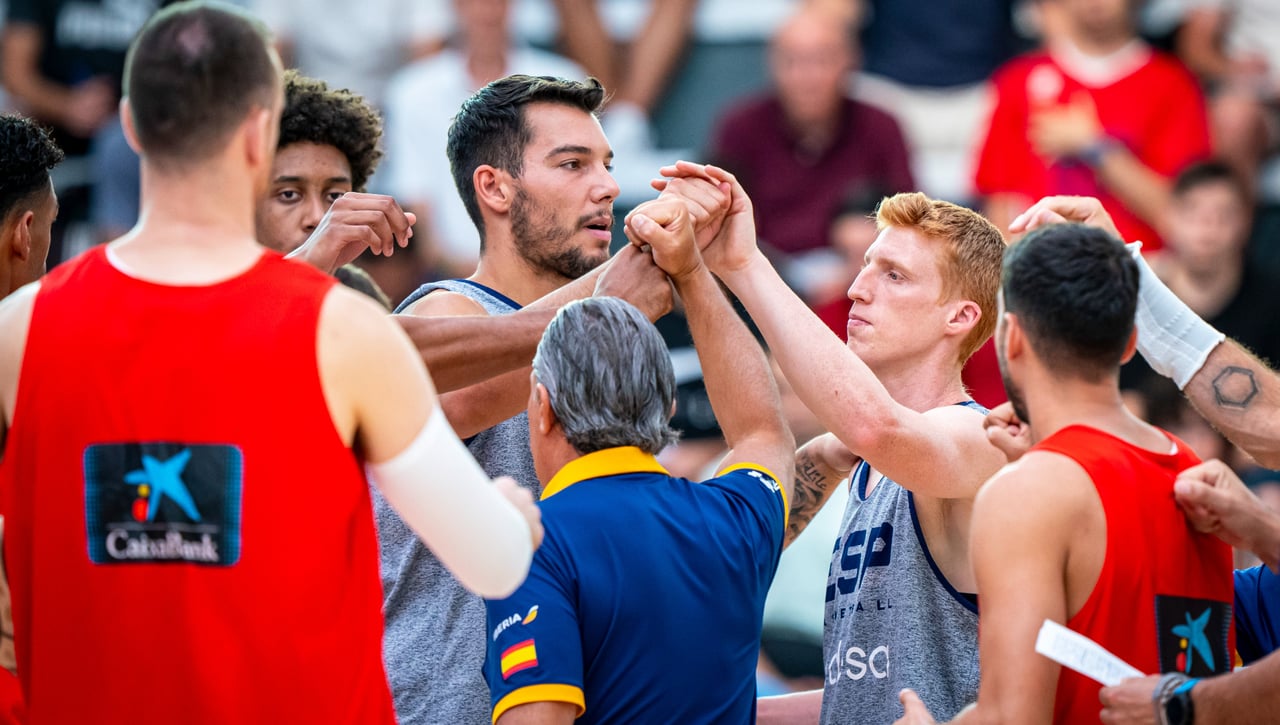 Scariolo no se casa con nadie antes del Mundial