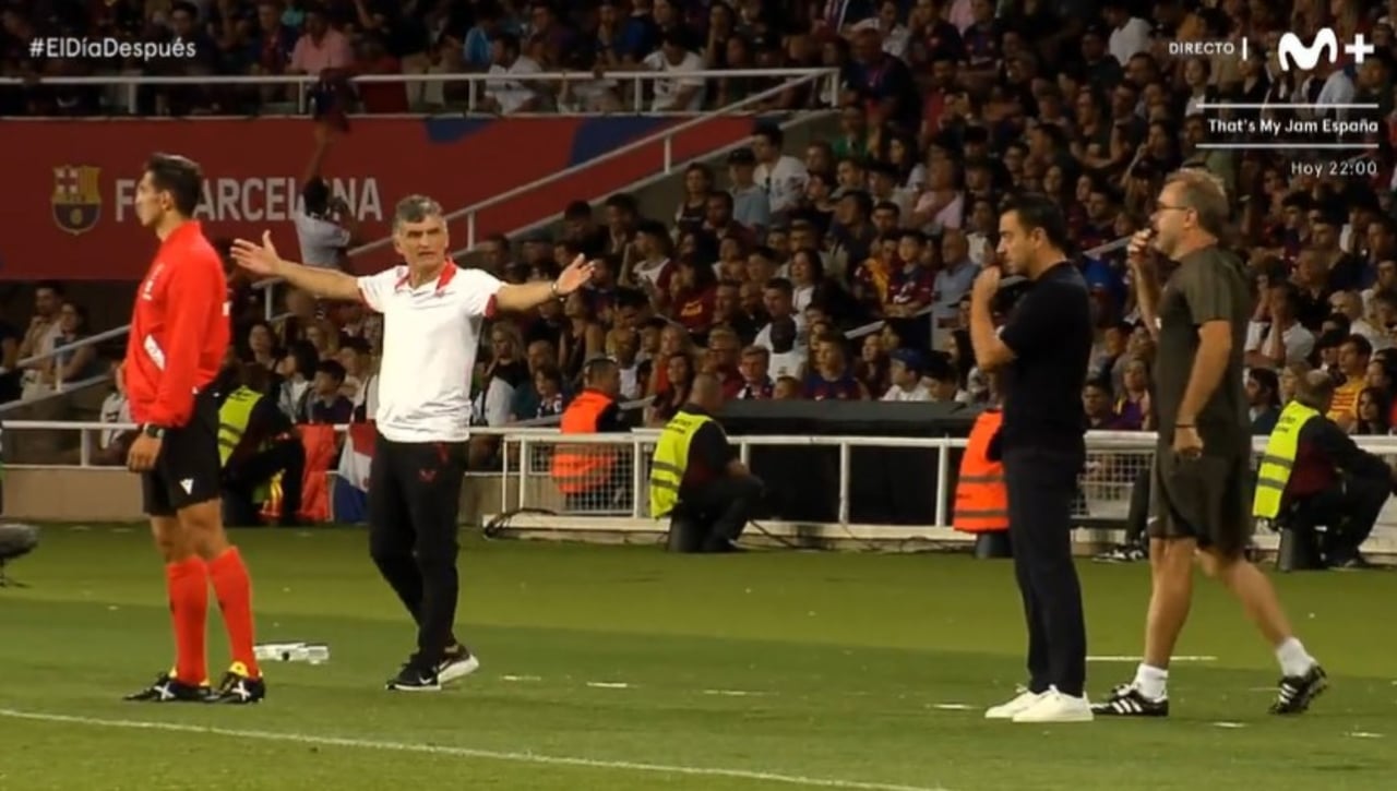 Mendilibar, alucinado con la barra libre de Xavi: "¿Qué cojones dice este?"