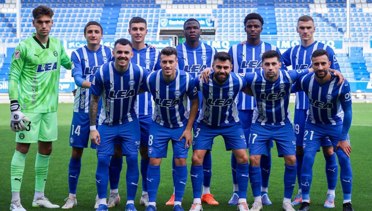 Alineaciones Alavés - Granada: Alineación posible de Alavés y Granada en el partido de hoy de LaLiga EA Sports