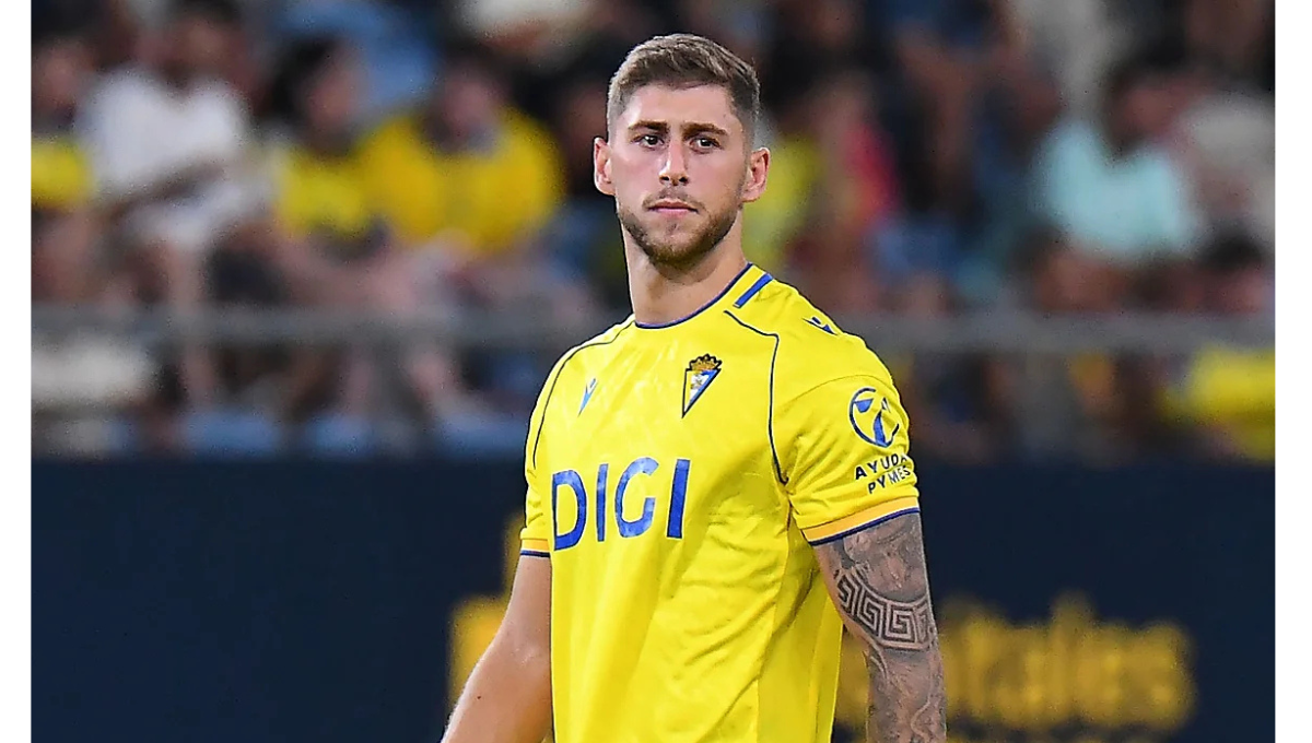 Un equipo de Primera Federación, pendiente de la operación salida del Cádiz  