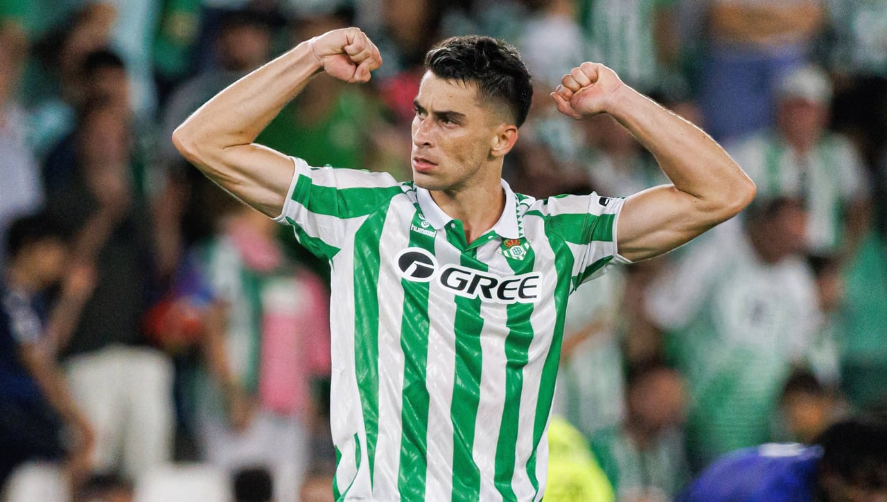 Marc Roca, con pequeñas molestias en la rodilla