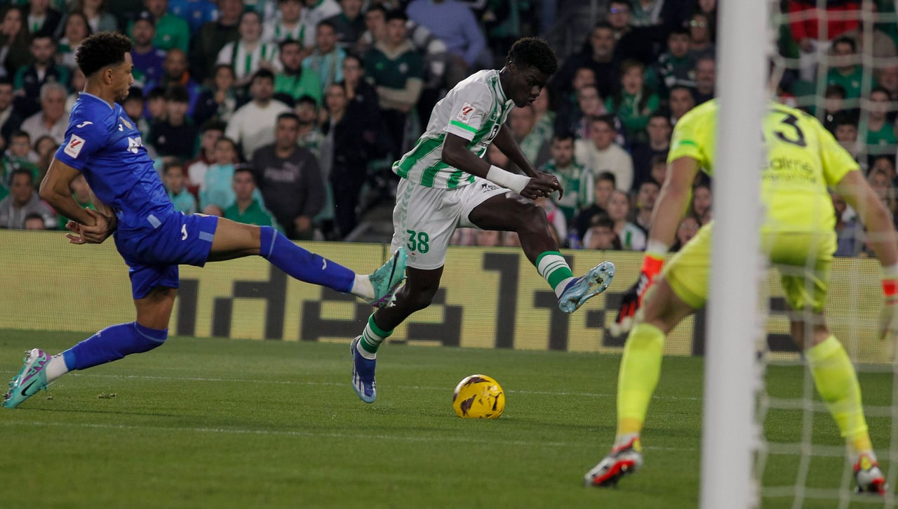 El presunto paso al frente del West Ham de Julen Lopetegui por Assane Diao