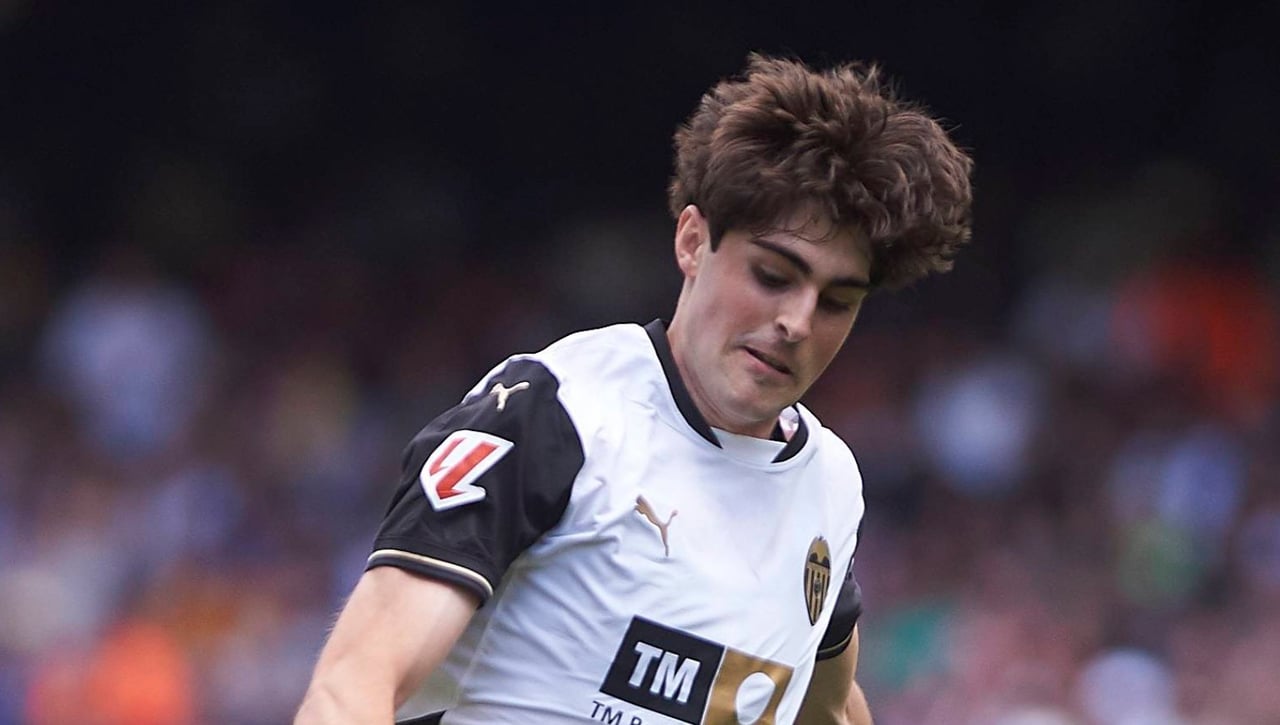 El fichaje de Javi Guerra, bajo 'amenaza'