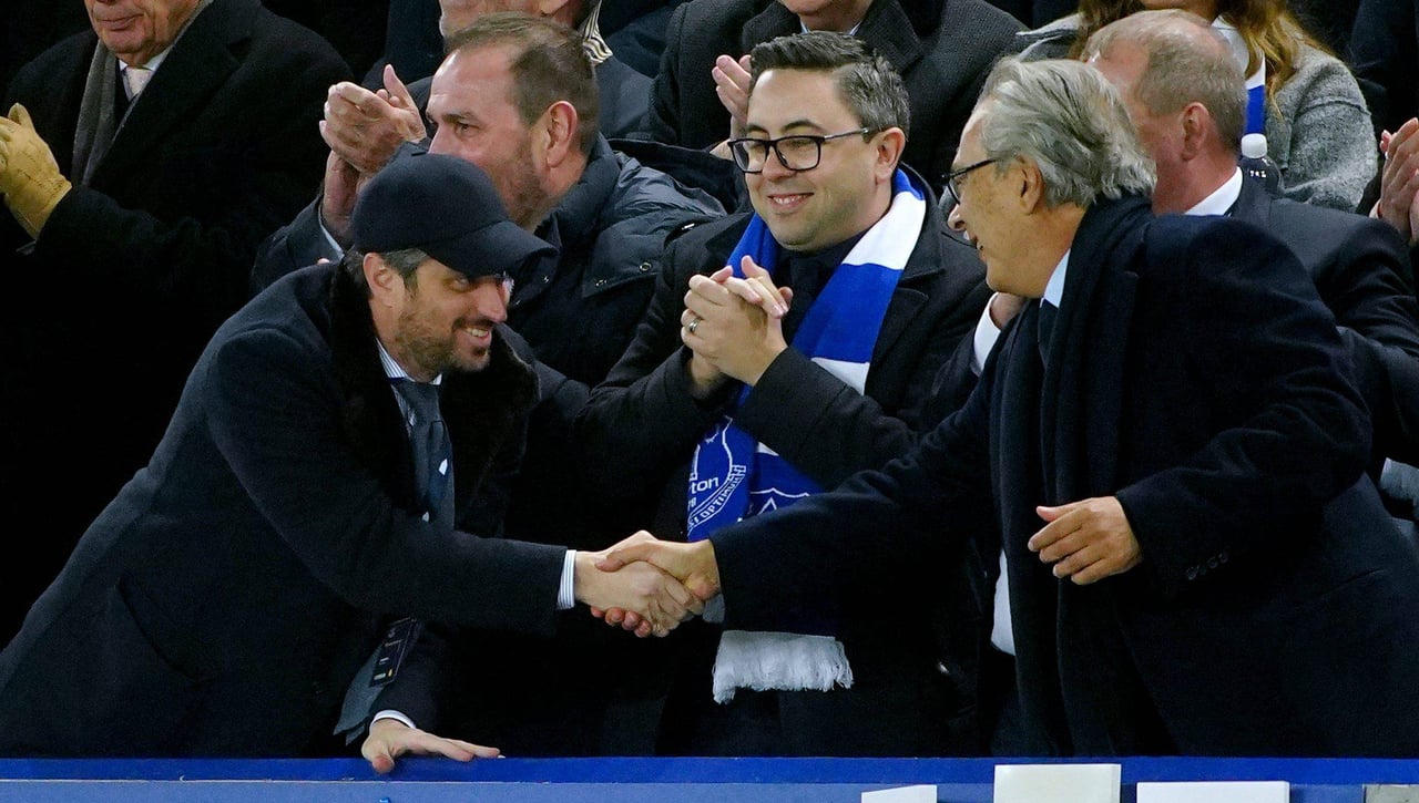 Otro lío con '777 Partners' o cuando las 'barbas' de Vasco y Everton veas cortar (por 'Los Americanos')