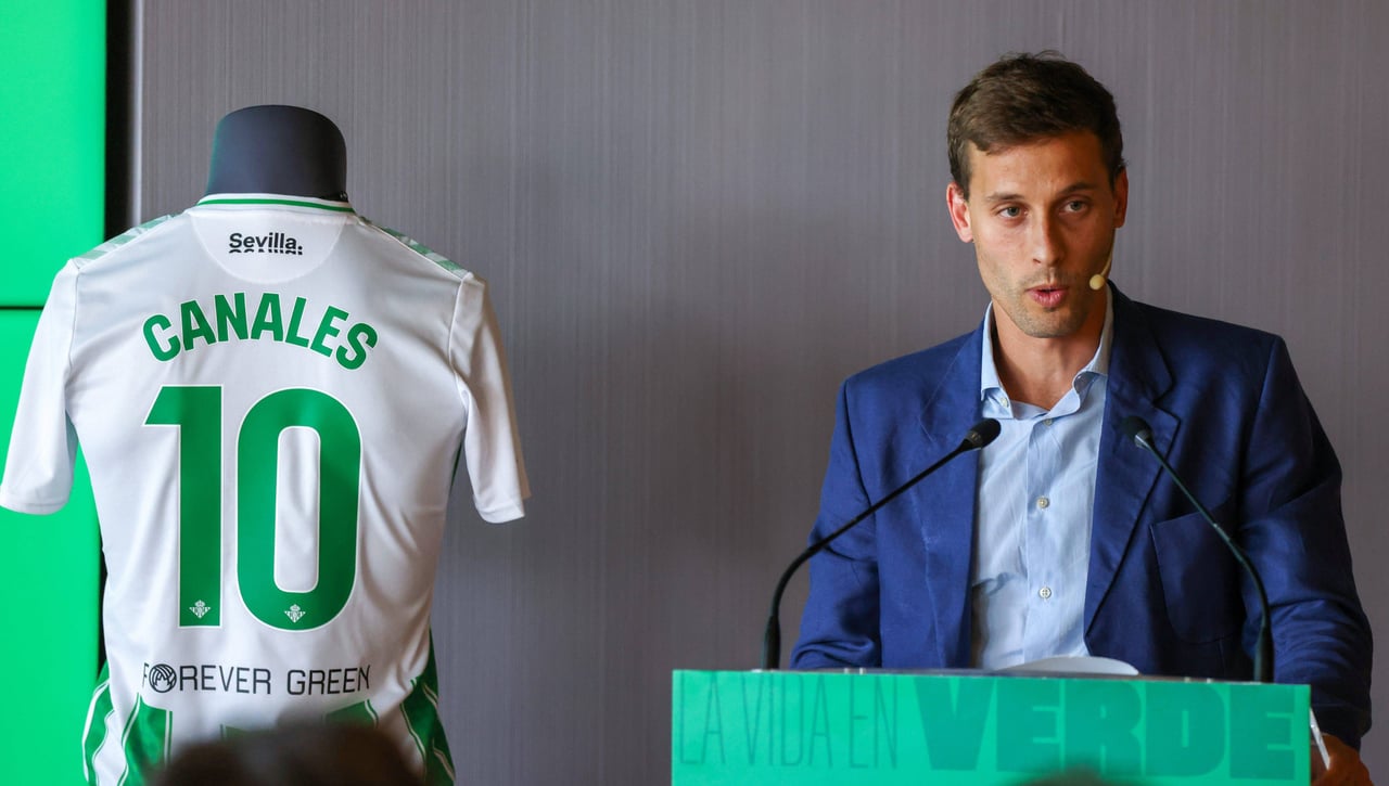 Sergio Canales matiza las noticias de su vuelta al Betis en enero