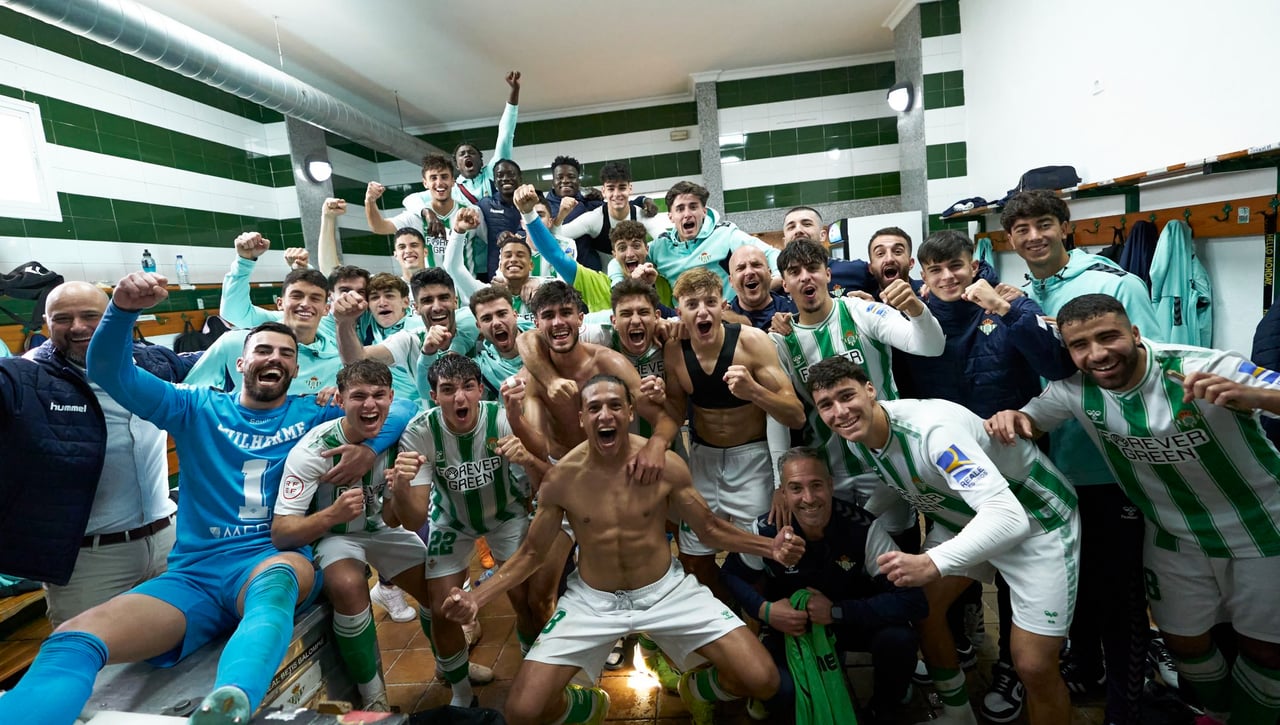 1-0: Manu Morillo sostiene sobre la bocina la ilusionante media inglesa del Betis Deportivo