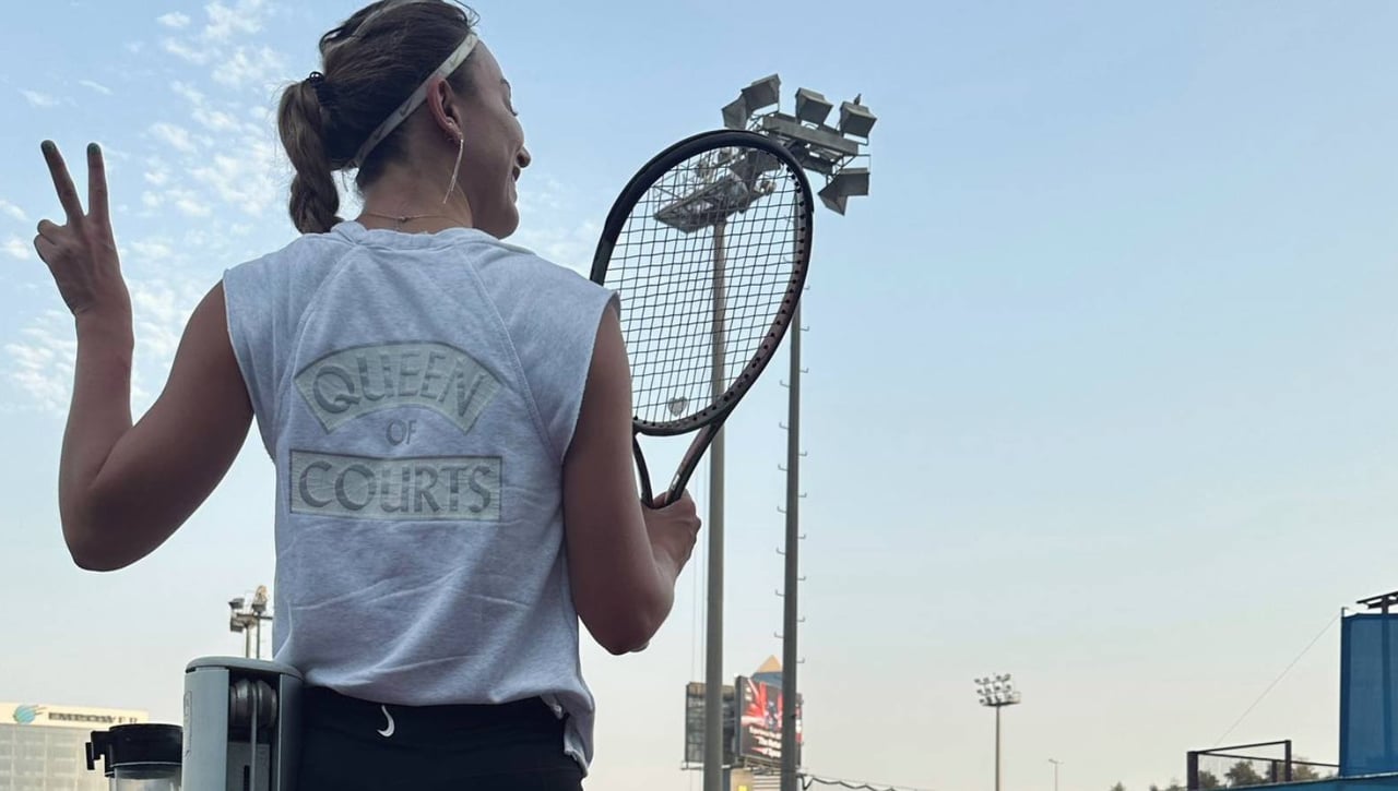 Paula Badosa se entrena con un 'invitado' político de lujo