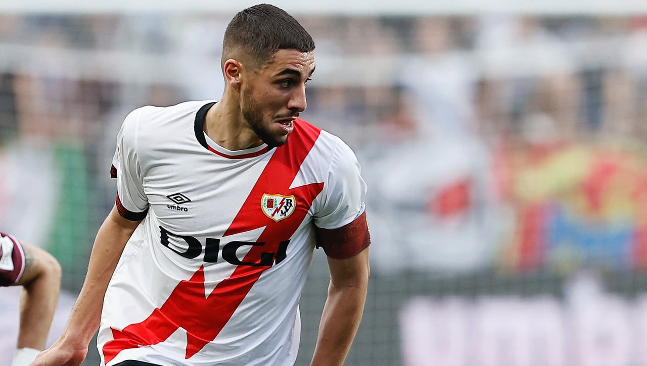 Santi Comesaña, una opción real que se complica por momentos