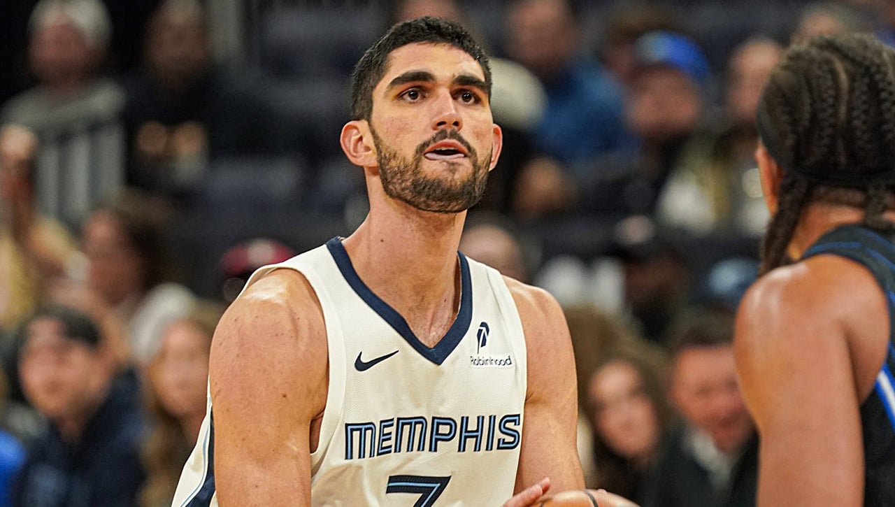 Oferta formal a Santi Aldama