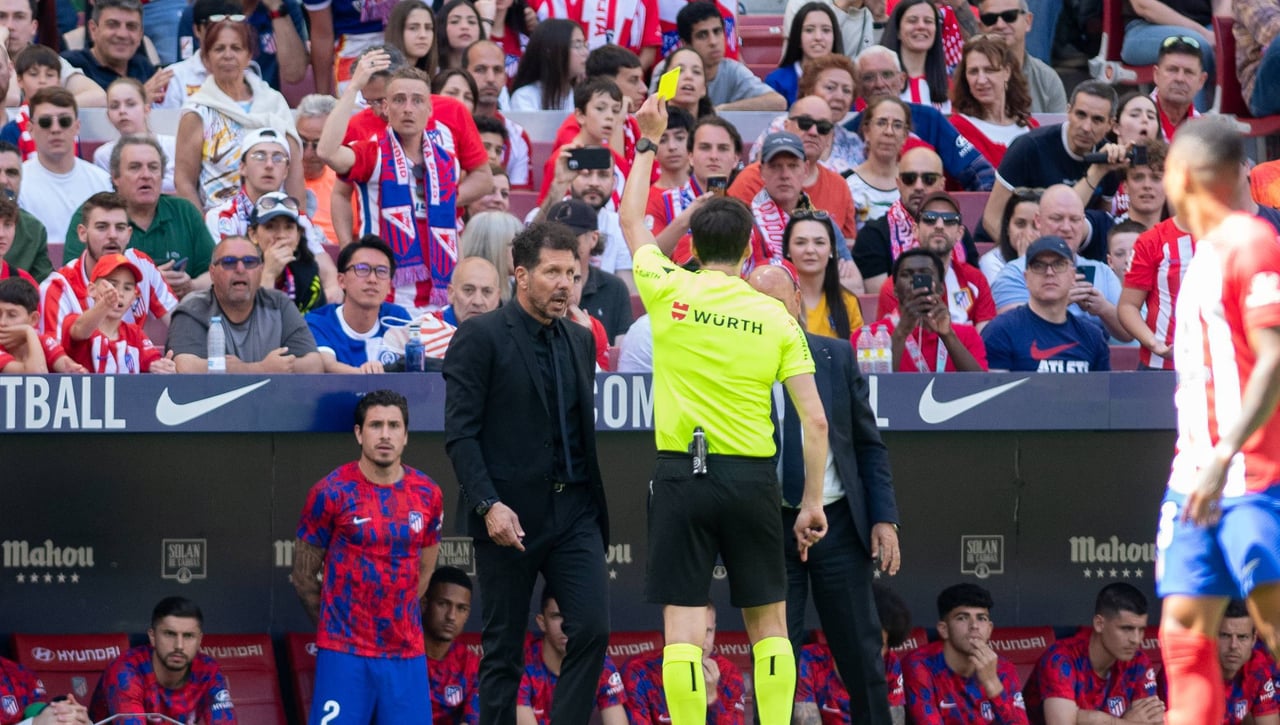 Simeone se acuerda de Ancelotti tras ganar al Girona