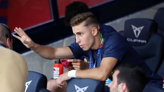 Espaldarazo a Fermín López 