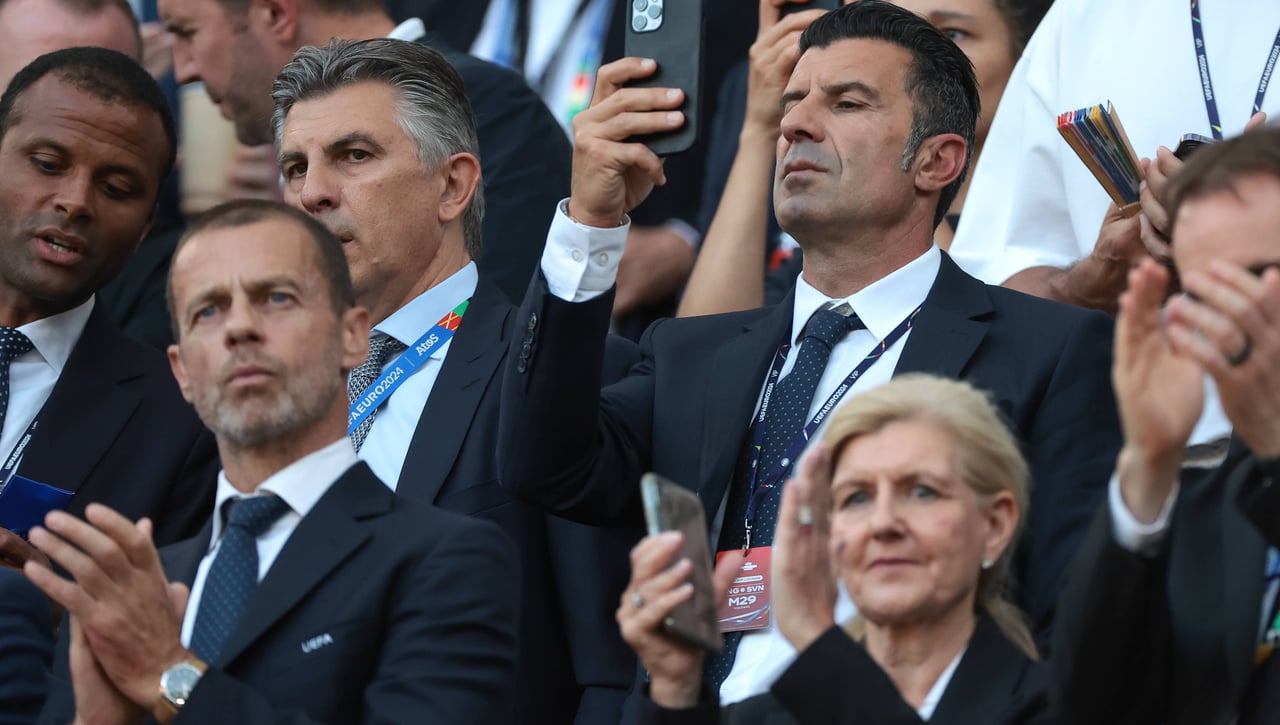 Figo se mofa el Atlético de Madrid