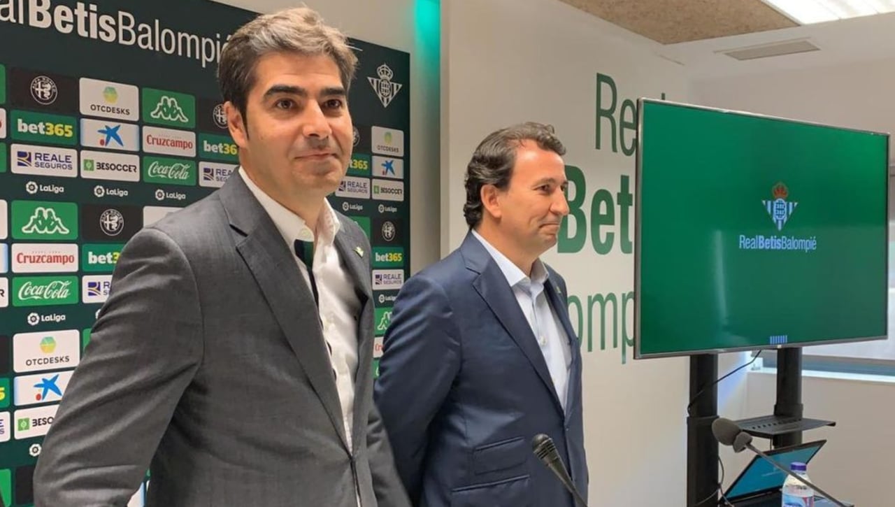Lopez Catalán, las cuentas "negativas y malas", la "visión positiva" y la deuda del Betis con Lopera