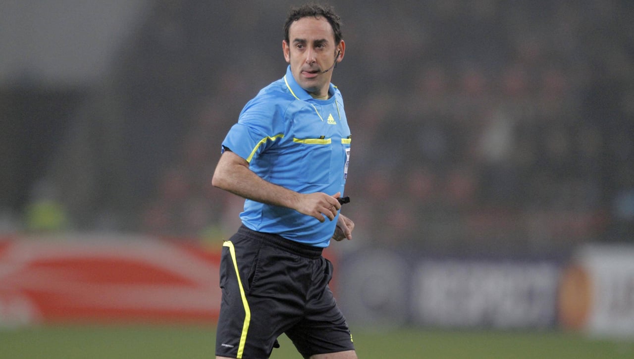 Iturralde se alía con el Sevilla en su lucha contra la tele del Madrid