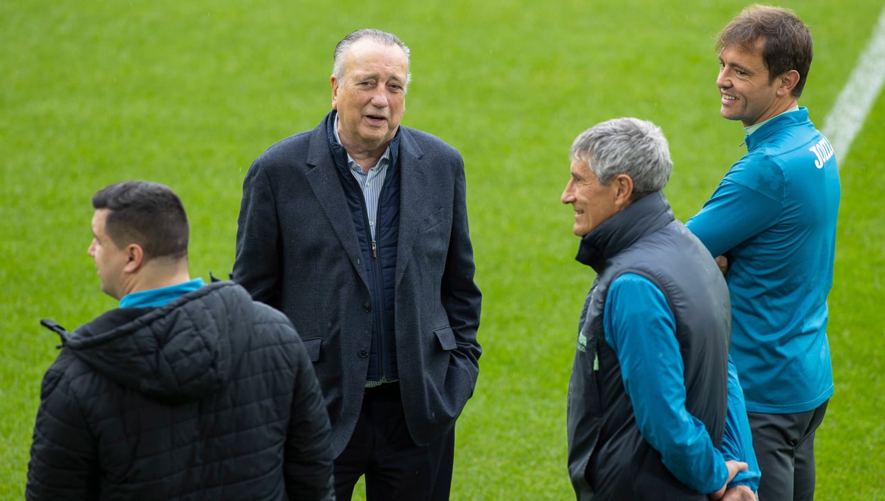 Problemas para Setién: van por uno de sus campeones del mundo