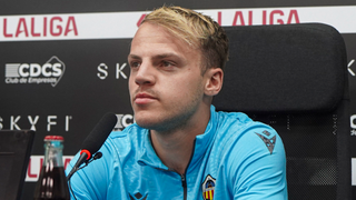 Se confirma lo del fichaje de Van den Belt