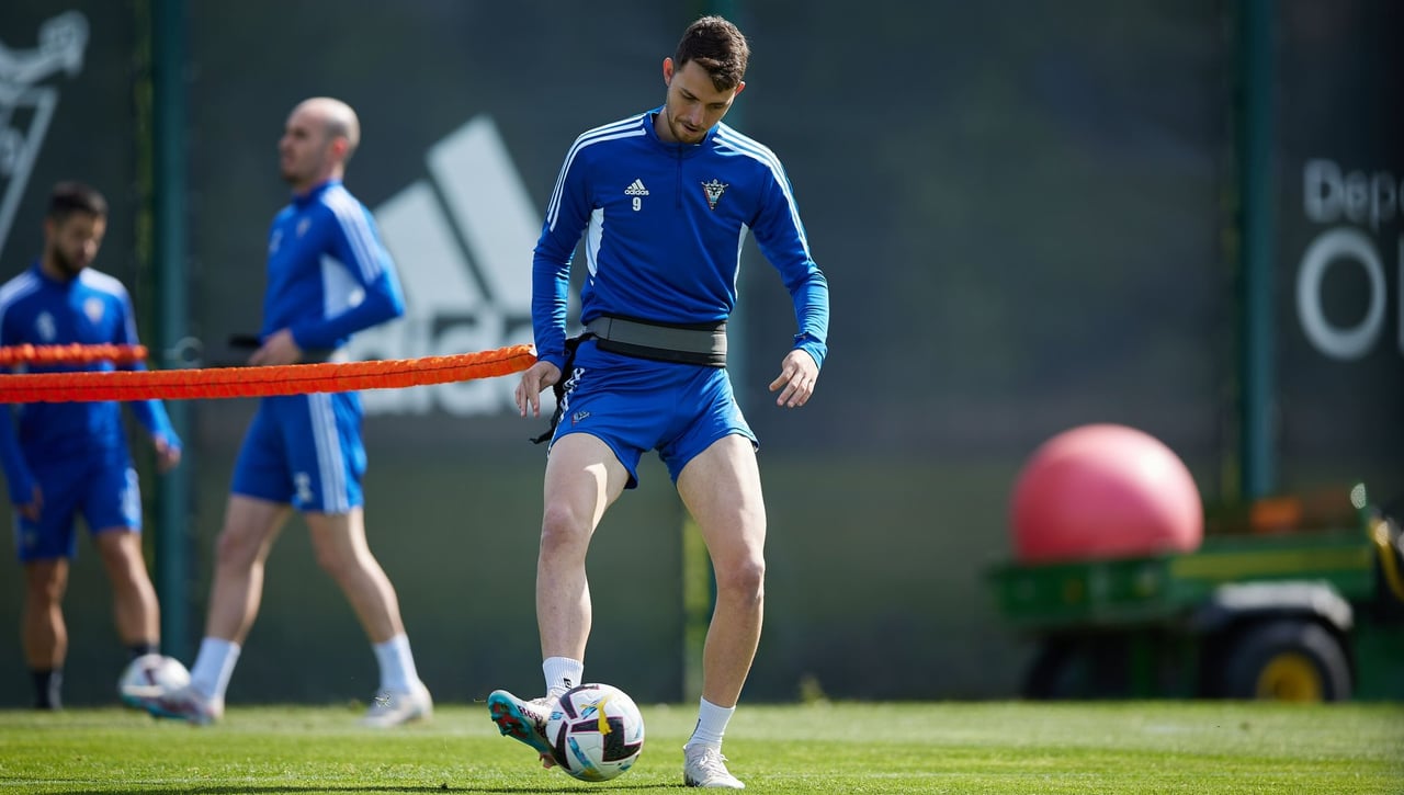 Las dos únicas opciones de futuro que valora un Raúl García con nueva 'novia'