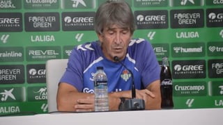 Pellegrini lamenta la lesión de Amrabat y echa cuentas con Deossa, Bartra y Llorente