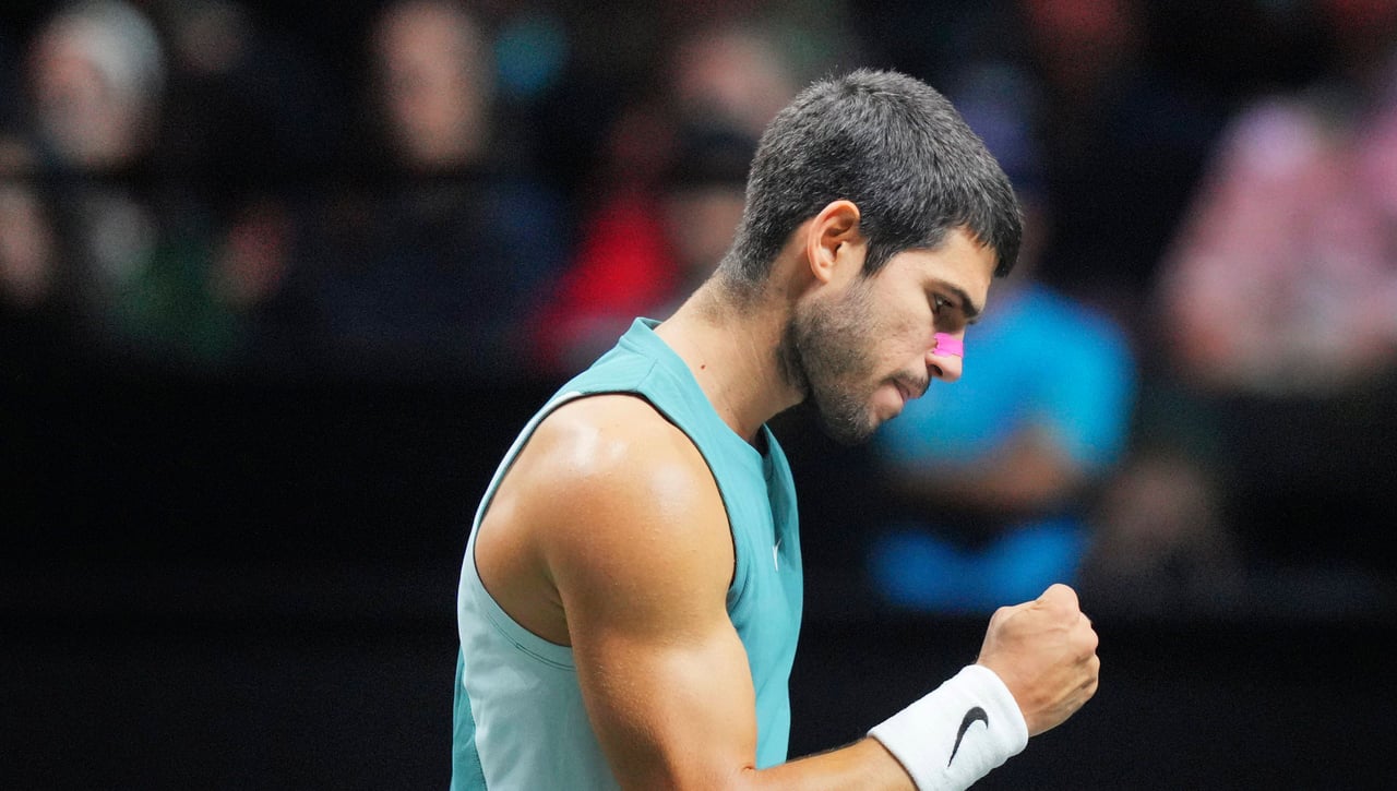 Carlos Alcaraz bate récords en Rotterdam y supera a Rafa Nadal
