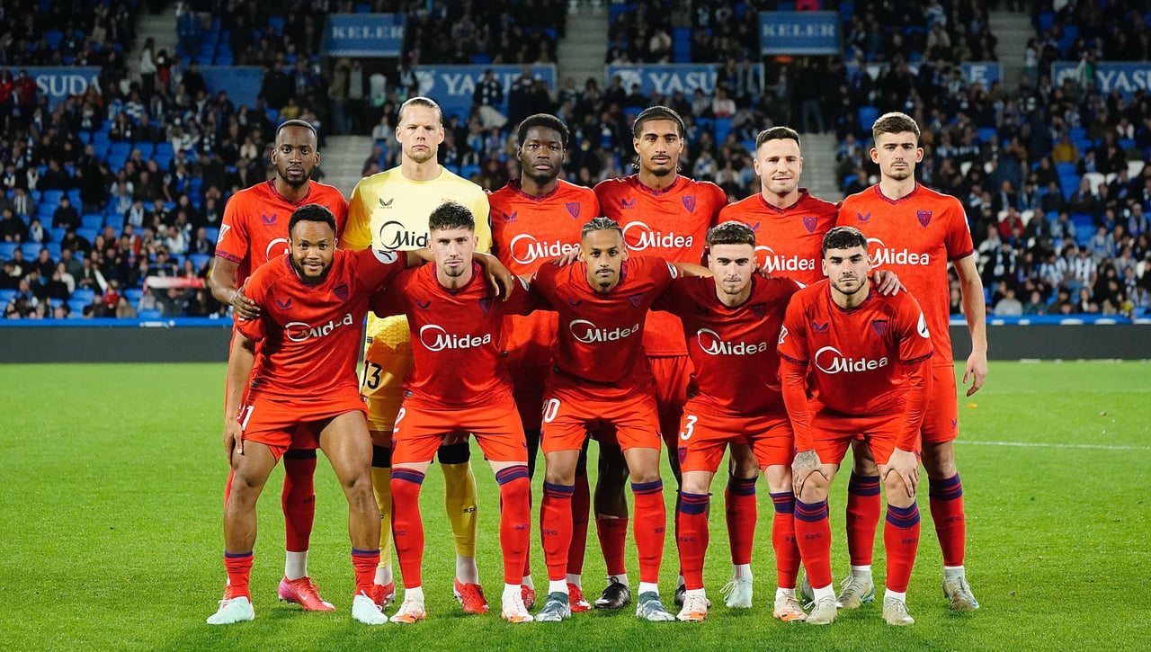 Puntos uno a uno del Sevilla FC en su visita en LaLiga EA Sports a la Real Sociedad: Ejuke hace el 'hadouken'