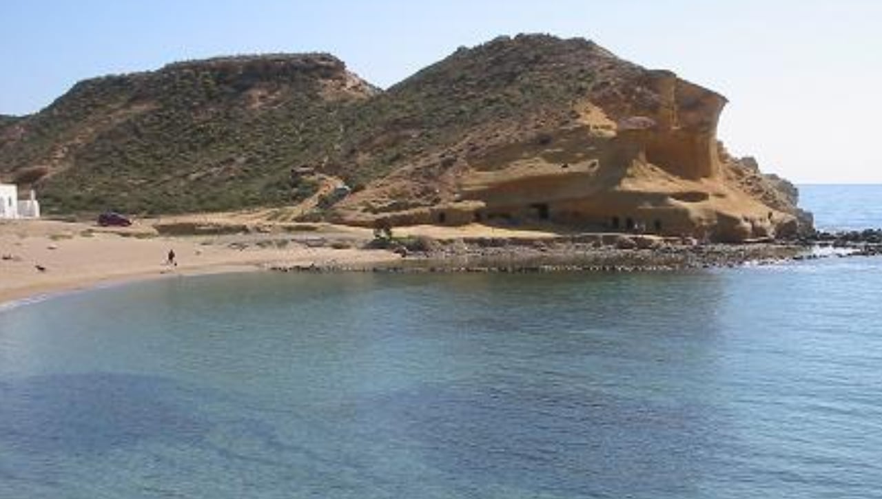 La playa andaluza que reclaman en otra comunidad autónoma