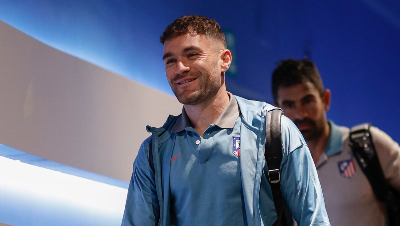 Samu Lino pierde la batalla en el lateral izquierdo del Atlético de Madrid con Javi Galán