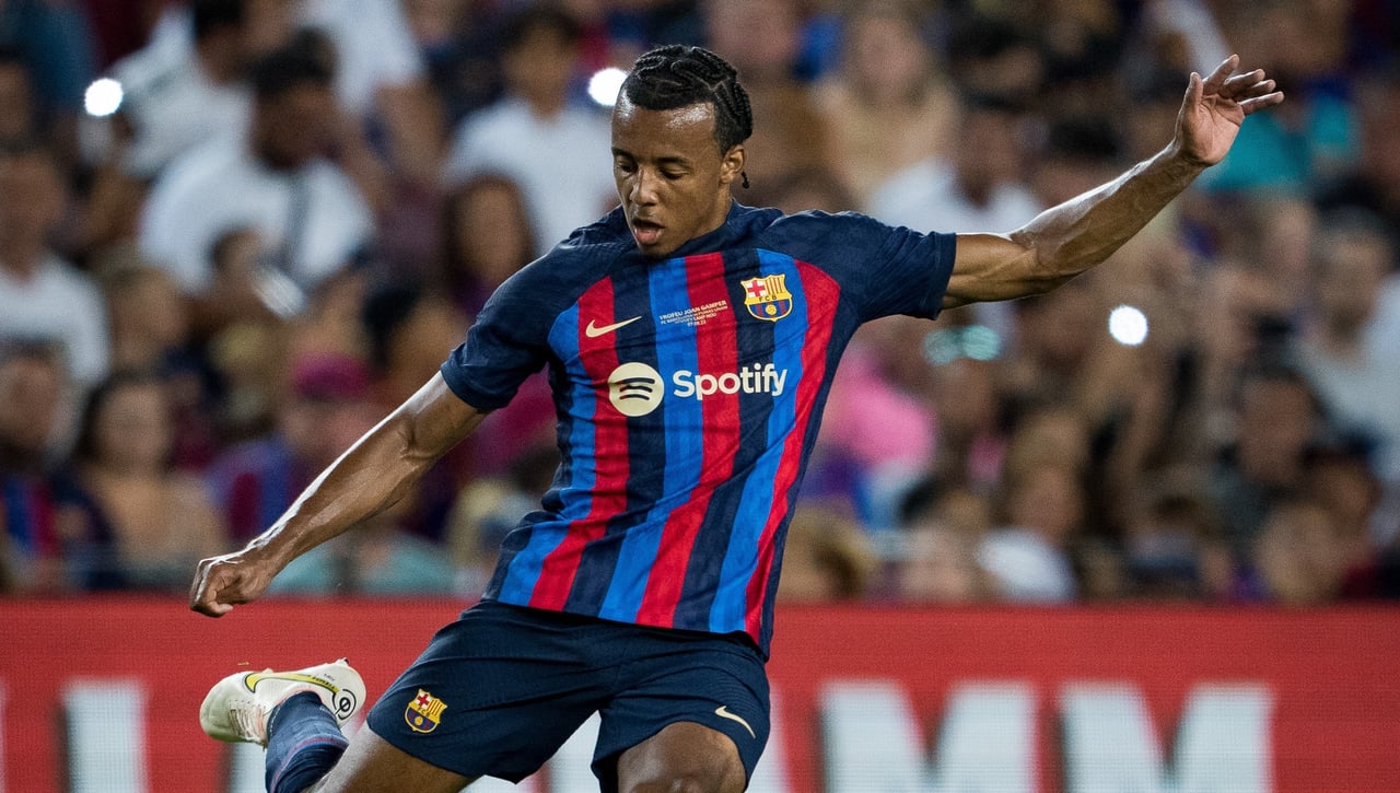 Jules Koundé y los acicates para cambiar de club: crecimiento y títulos