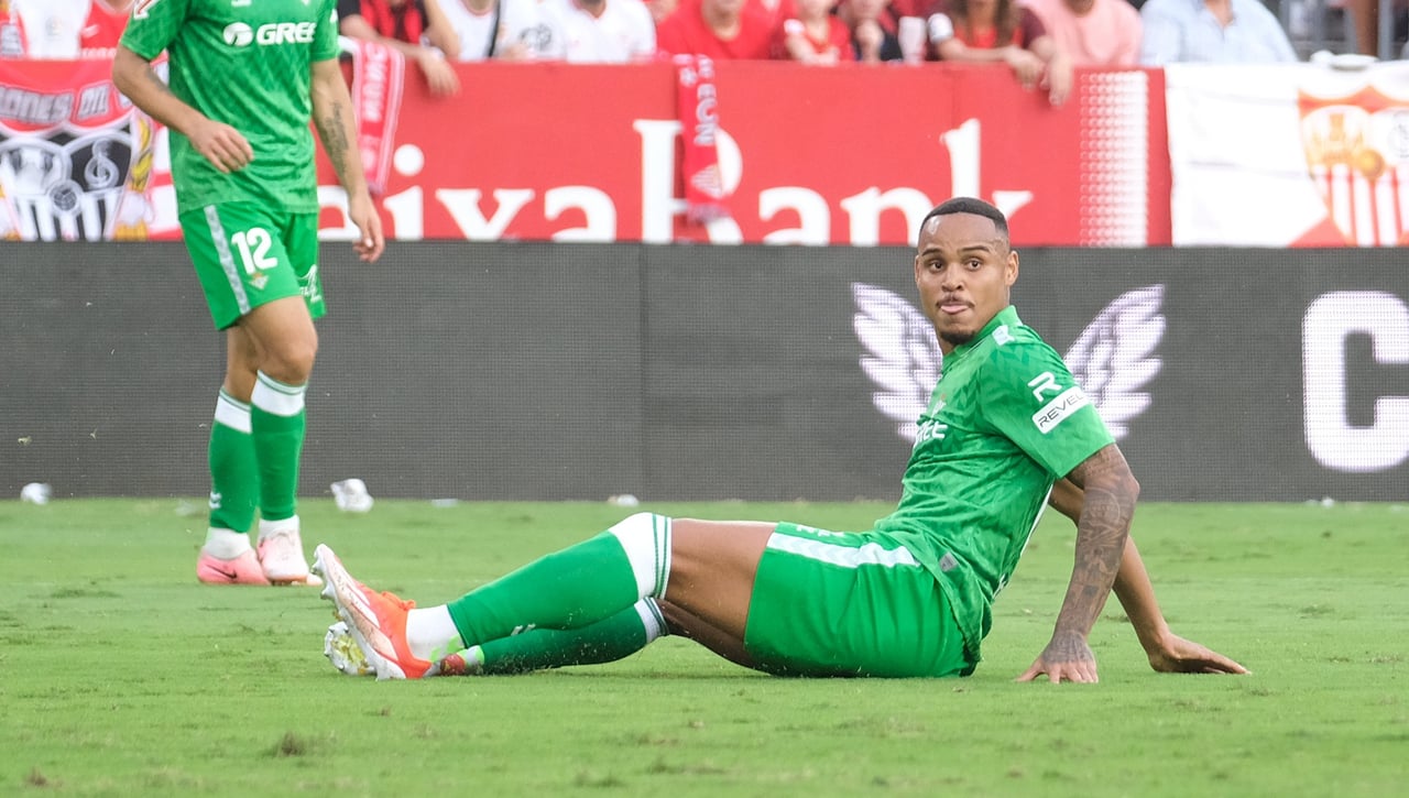 Preocupación por Natan: el error de Pellegrini y el posible tiempo de baja