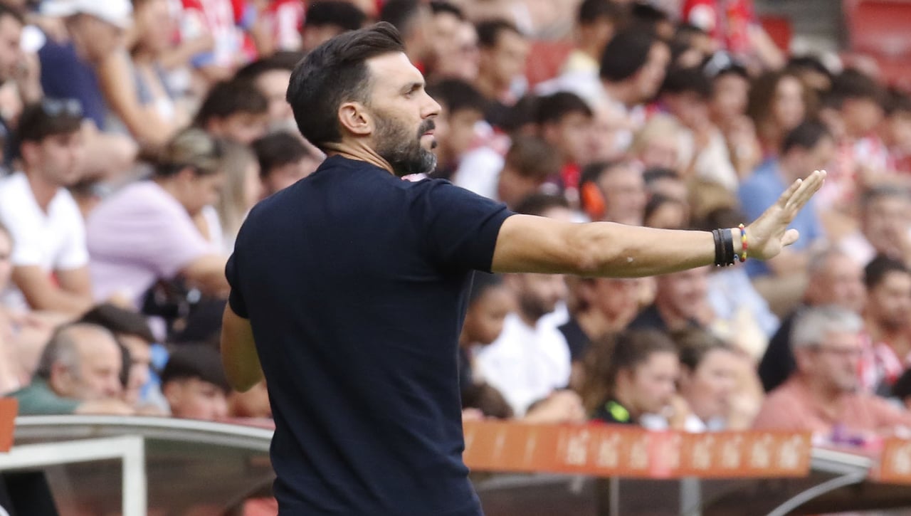 Eder Sarabia pierde, se molesta con la prensa y exige "respeto"