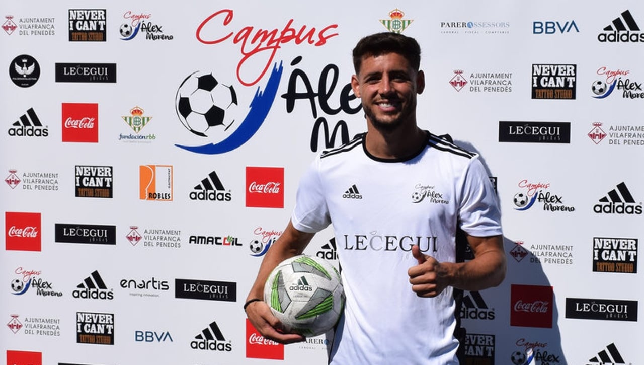 Alex Moreno no se corta al hablar del nuevo Betis, de Pellegrini, de los fichajes...