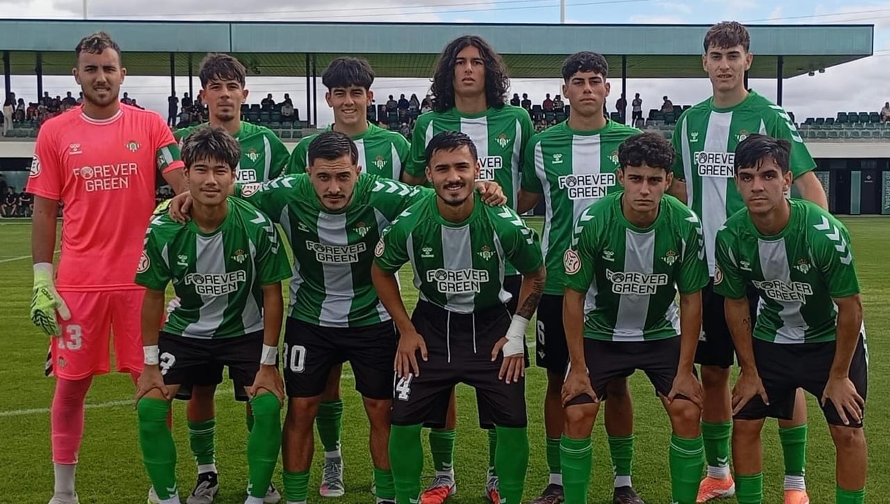 Hay relevo: Juan, hermano de Jesús Rodríguez, debuta como titular en el juvenil A con un 'hat-trick'