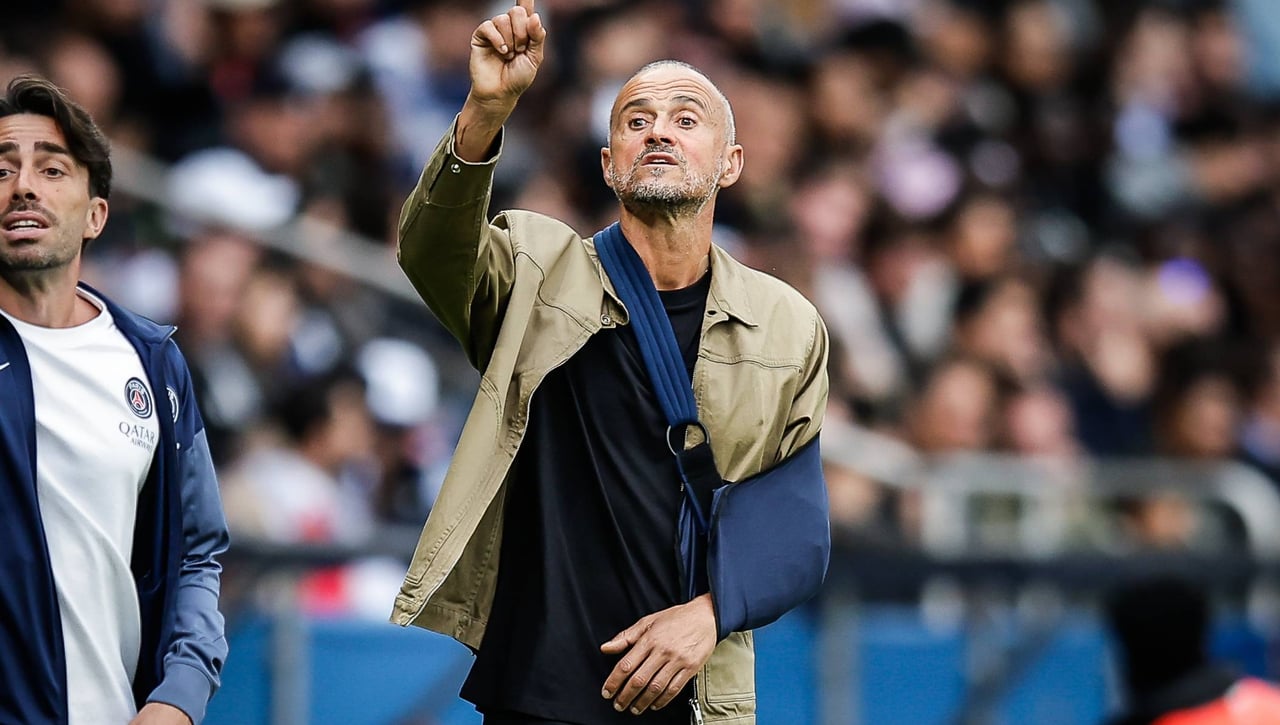 Luis Enrique, contra las cuerdas