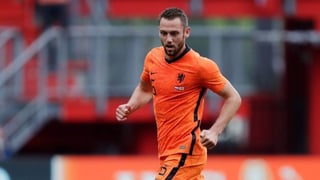  El Sevilla se mete en la puja de un central Top