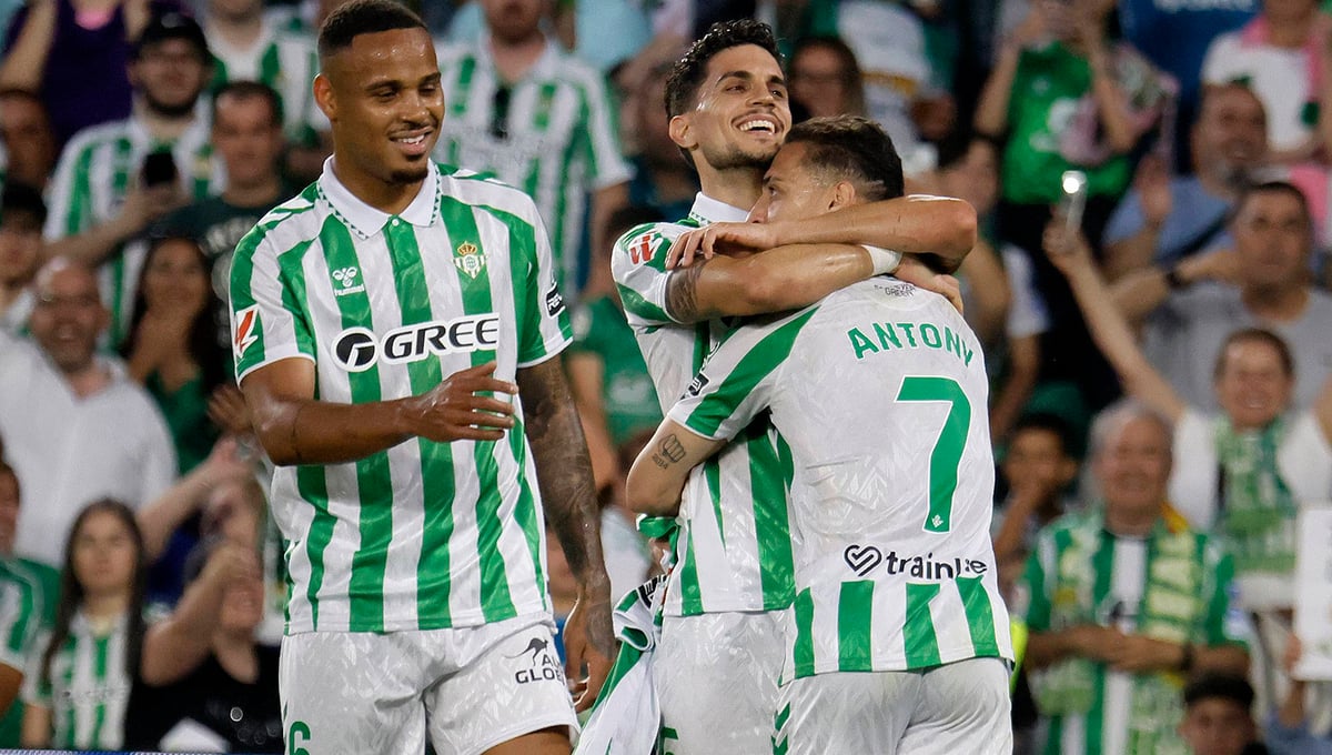 El Betis 'marca el primer gol' de la final 20 años después