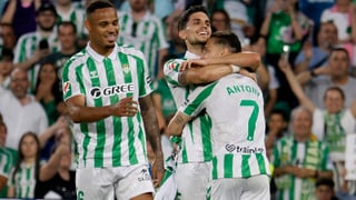 El Betis 'marca el primer gol' de la final 20 años después