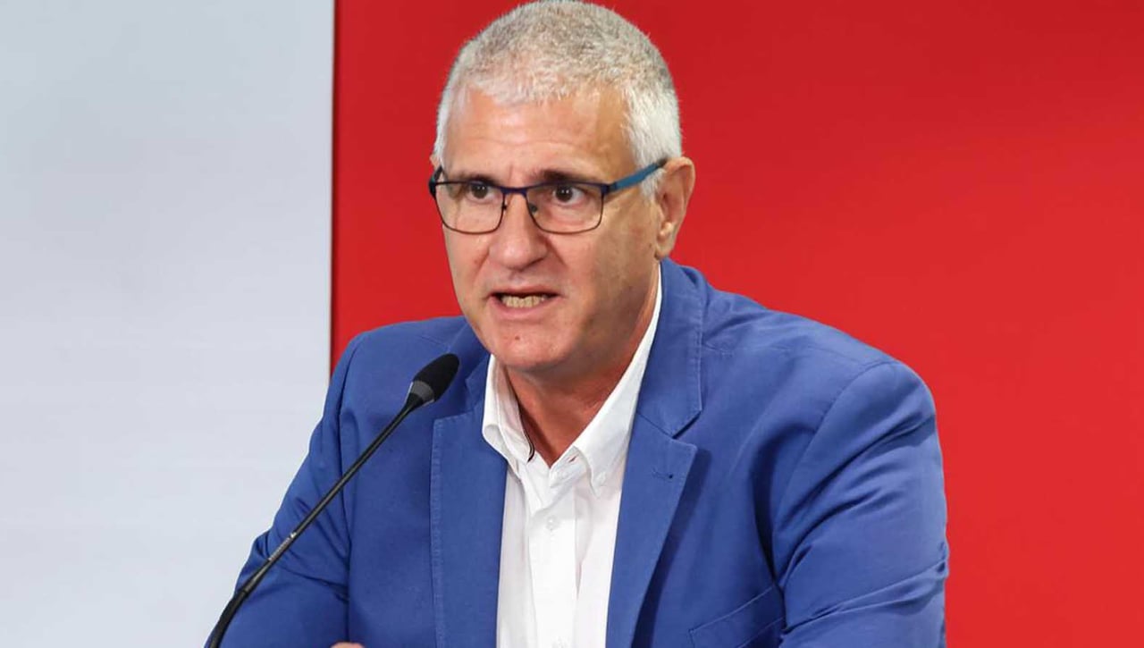 Antonio Cordón sorprende al Sevilla y cambia radicalmente sus planes