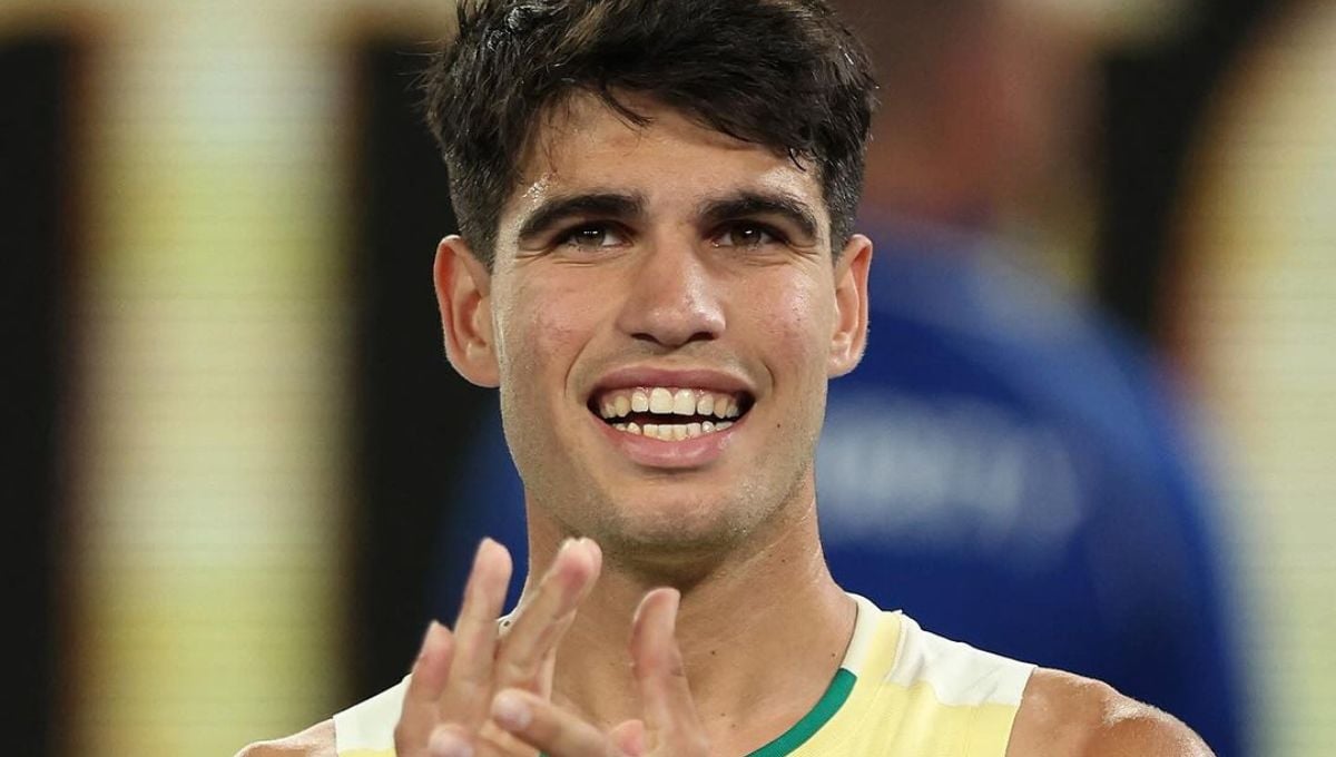 Alcaraz sufre, suda y toca techo