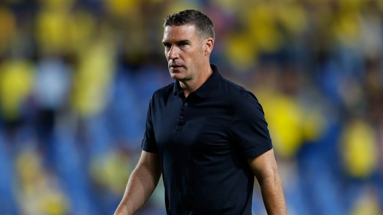 Defiende a Luis Carrión y apuesta por su continuidad