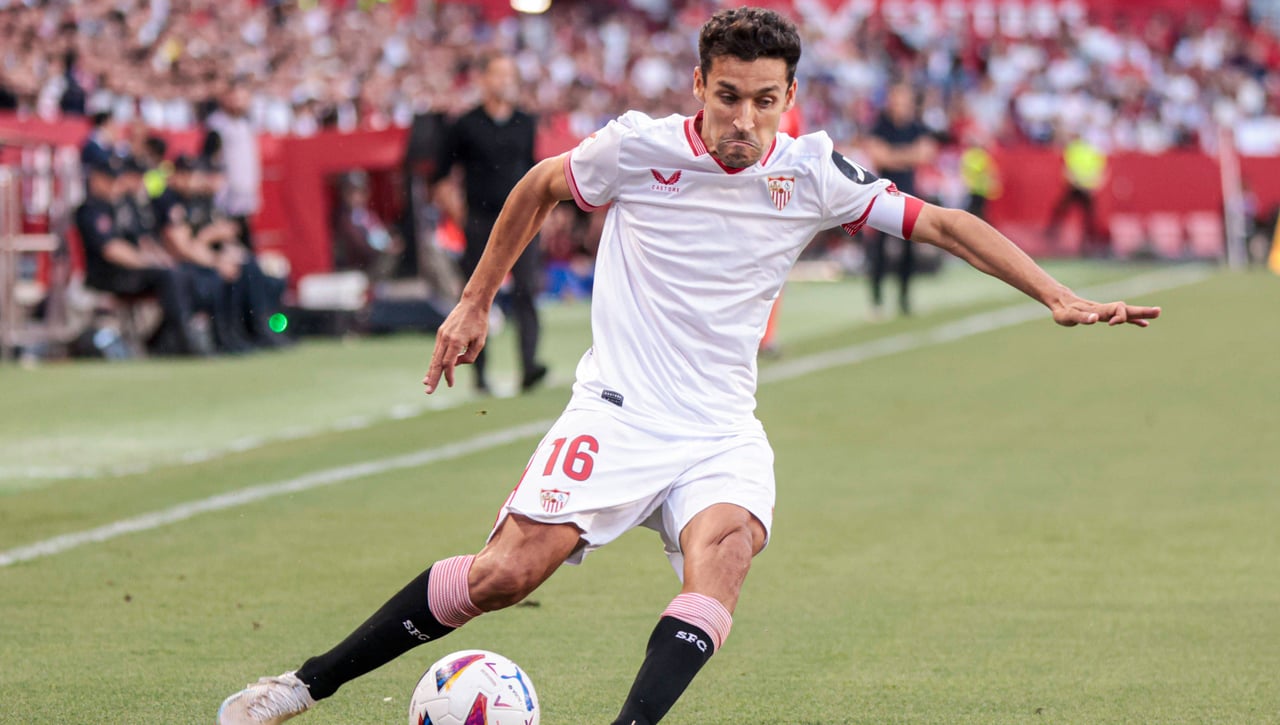 El destino más probable para Jesús Navas: de una rebaja salarial del 60% a cobrar 4,5 veces más