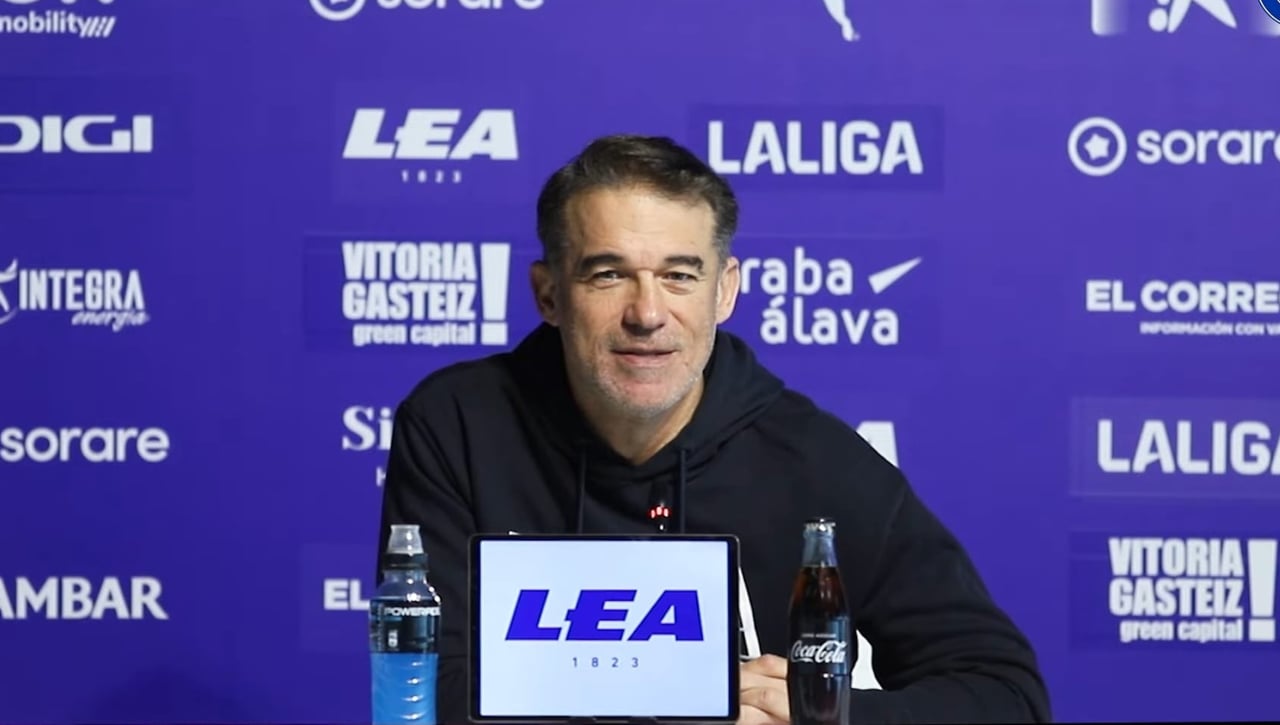 Luis García Plaza se moja con el futuro de Gorosabel y el Athletic Club