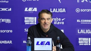 Luis García Plaza se moja con el futuro de Gorosabel y el Athletic Club