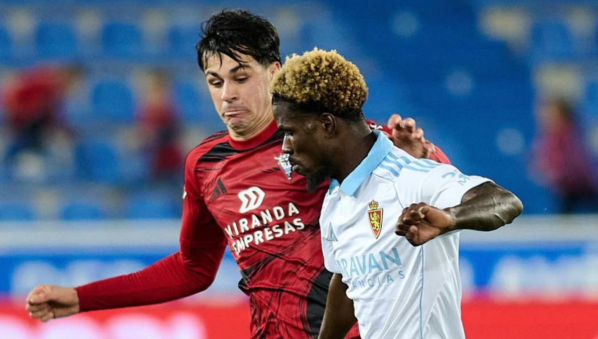 Problemas en el Zaragoza con la sanción a Paul Akouokou y la expulsión de Juan Sebastián