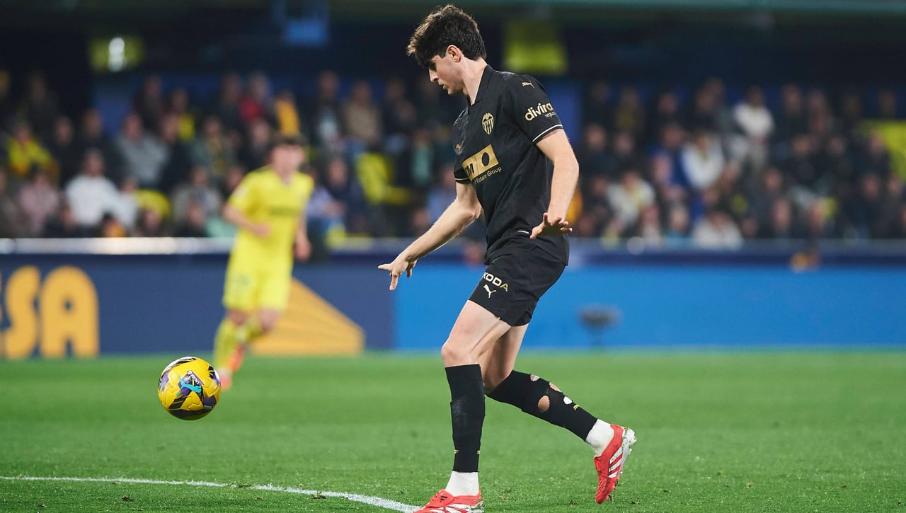 El Villarreal, atento a Javi Guerra