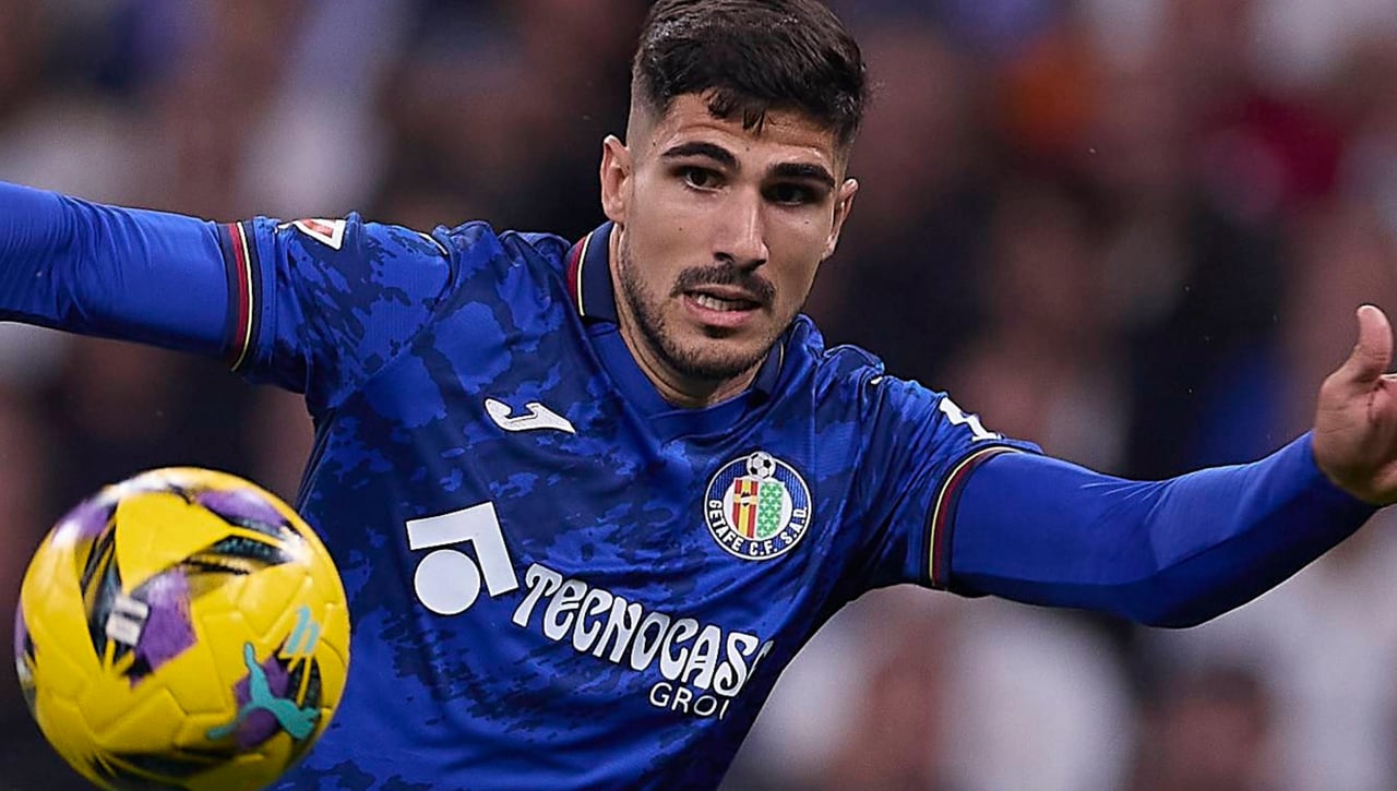 El Alavés se suma a Girona y Metz en el interés por Juan Berrocal