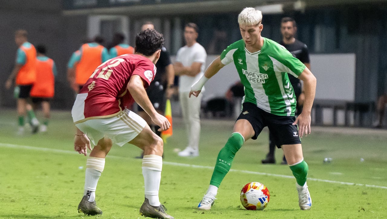 El Betis Deportivo cierra la pretemporada con otro traspié