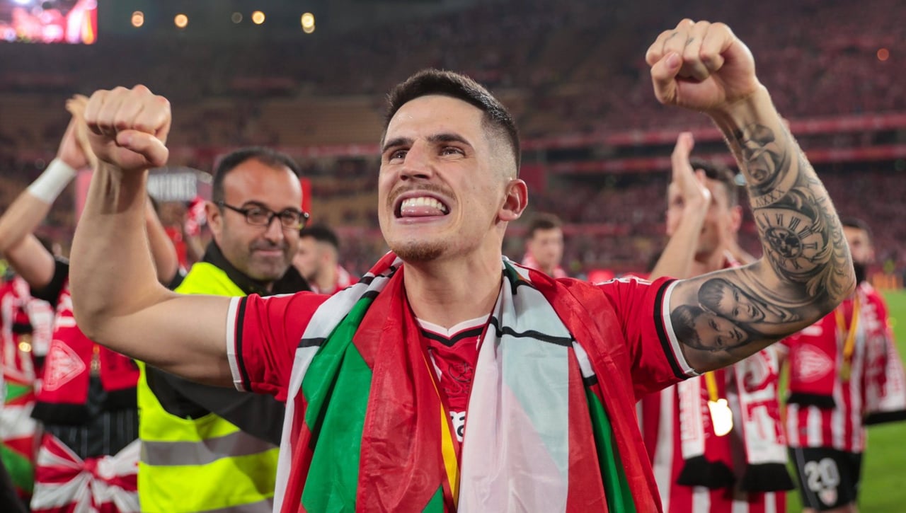 Sancet da un 'toque' a Luis de la Fuente